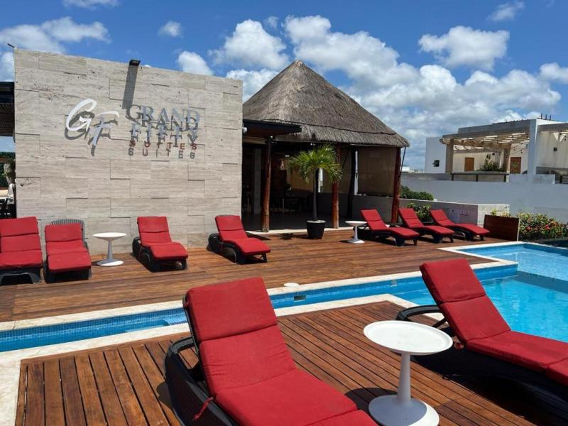 Hotel Grand Fifty Suites, Playa del Carmen