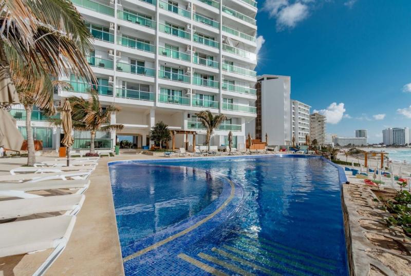 Ocean Dream Cancun by GuruHotel, CANCUN